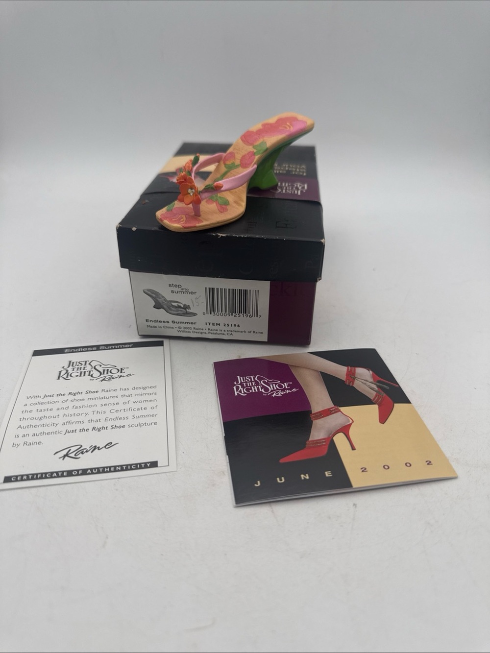 Just the Right Shoe "ENDLESS SUMMER" 2002 By Lorraine Vail #25196 With Box COA